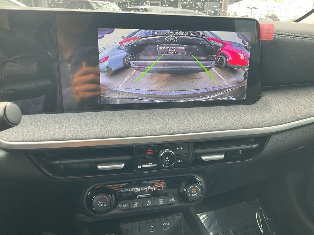 New 2026 Nissan Kicks SV image 20