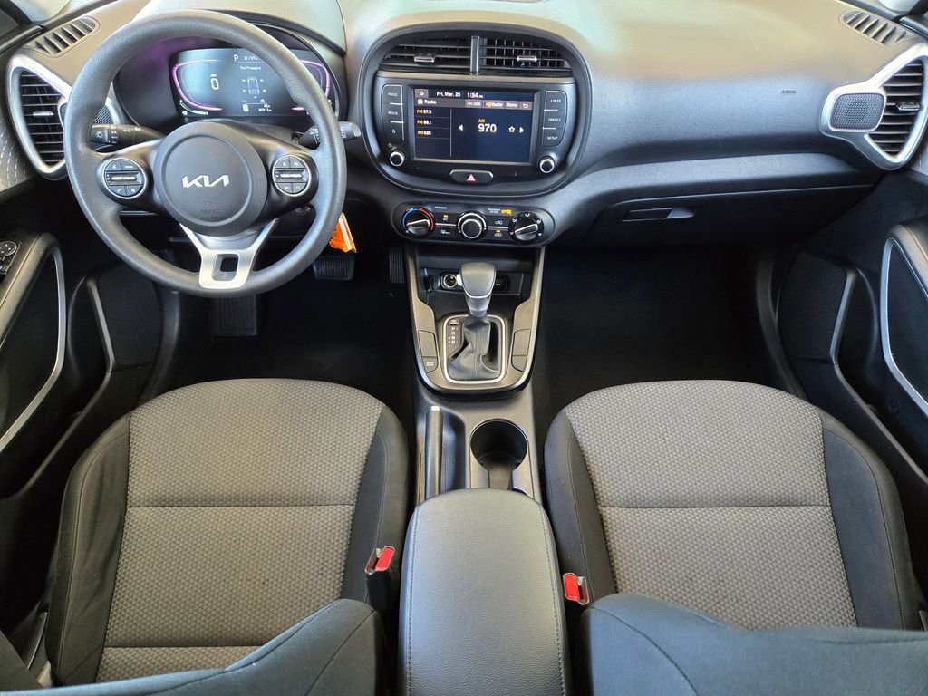 Used 2023 Kia Soul LX w/ Option Group 015 image 15