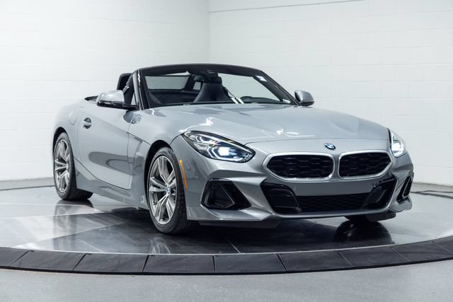 Used 2023 BMW Z4 sDrive30i w/ Driving Assistance Package RWD image 4