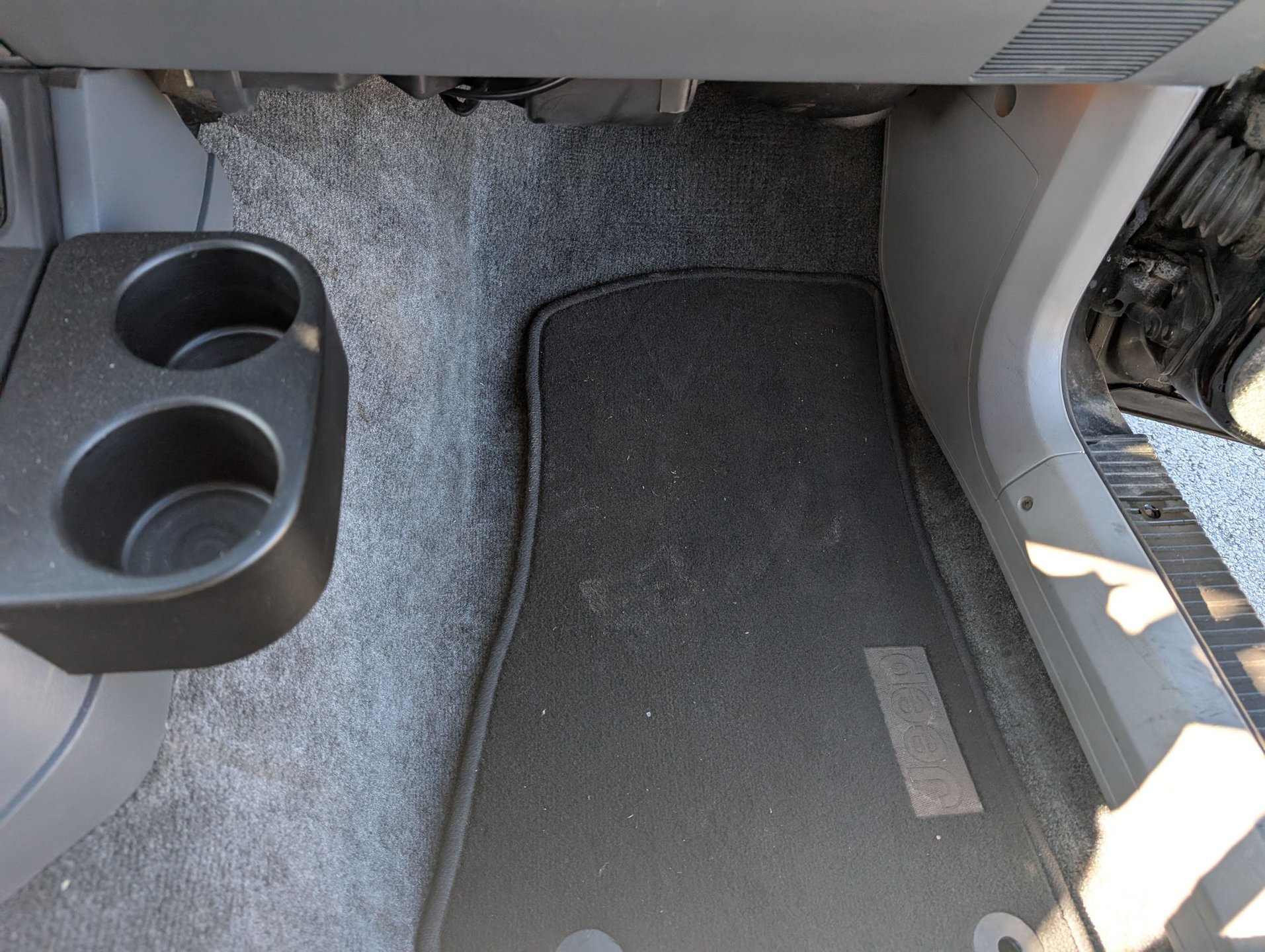 Used 1993 Jeep Cherokee Country image 91