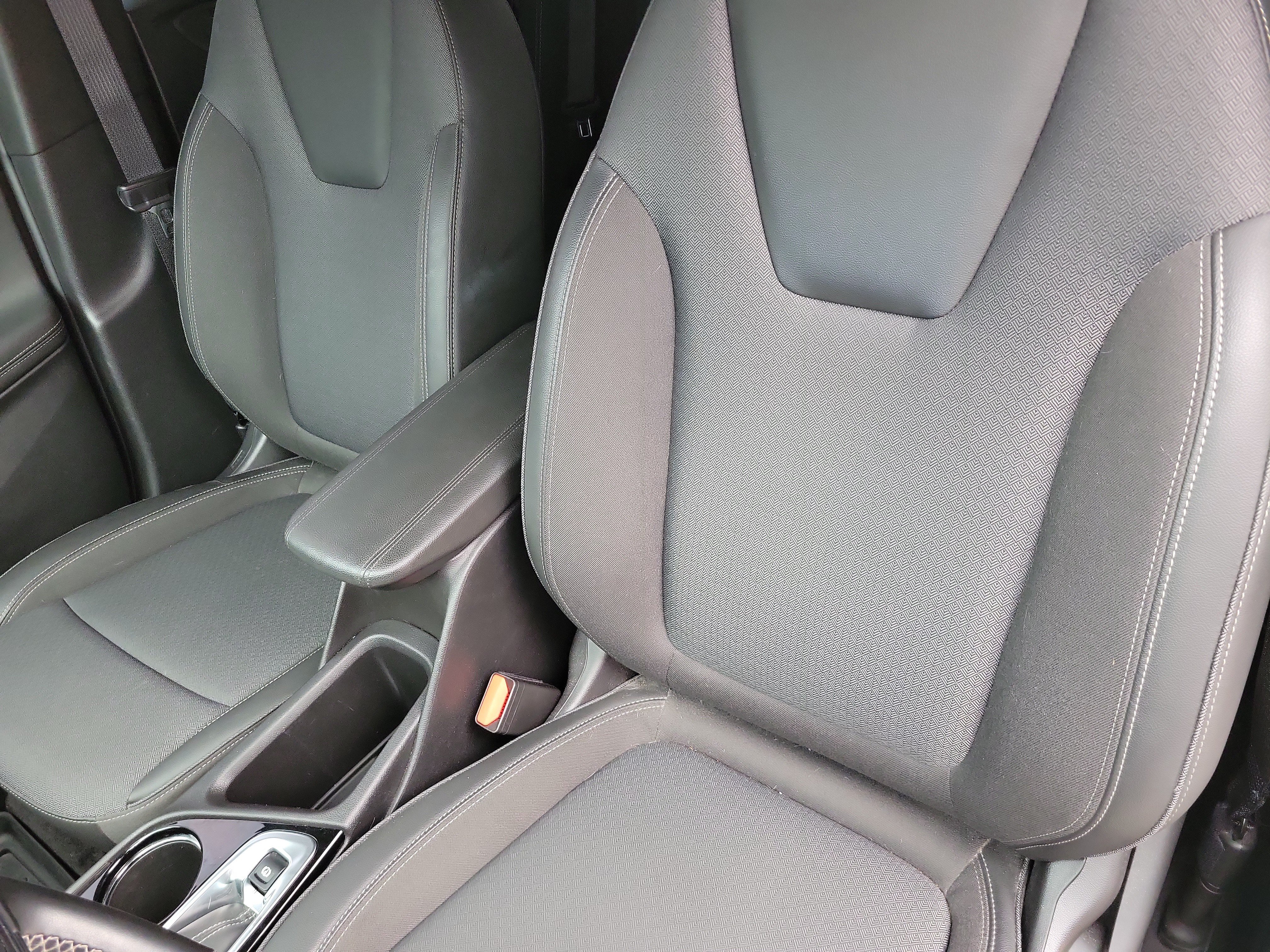 Used 2024 Buick Encore GX Preferred w/ Advanced Technology Package FWD image 11