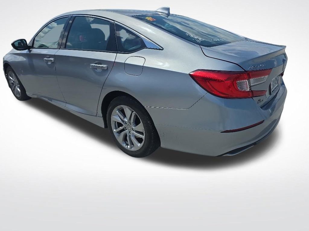 Used 2018 Honda Accord LX image 4