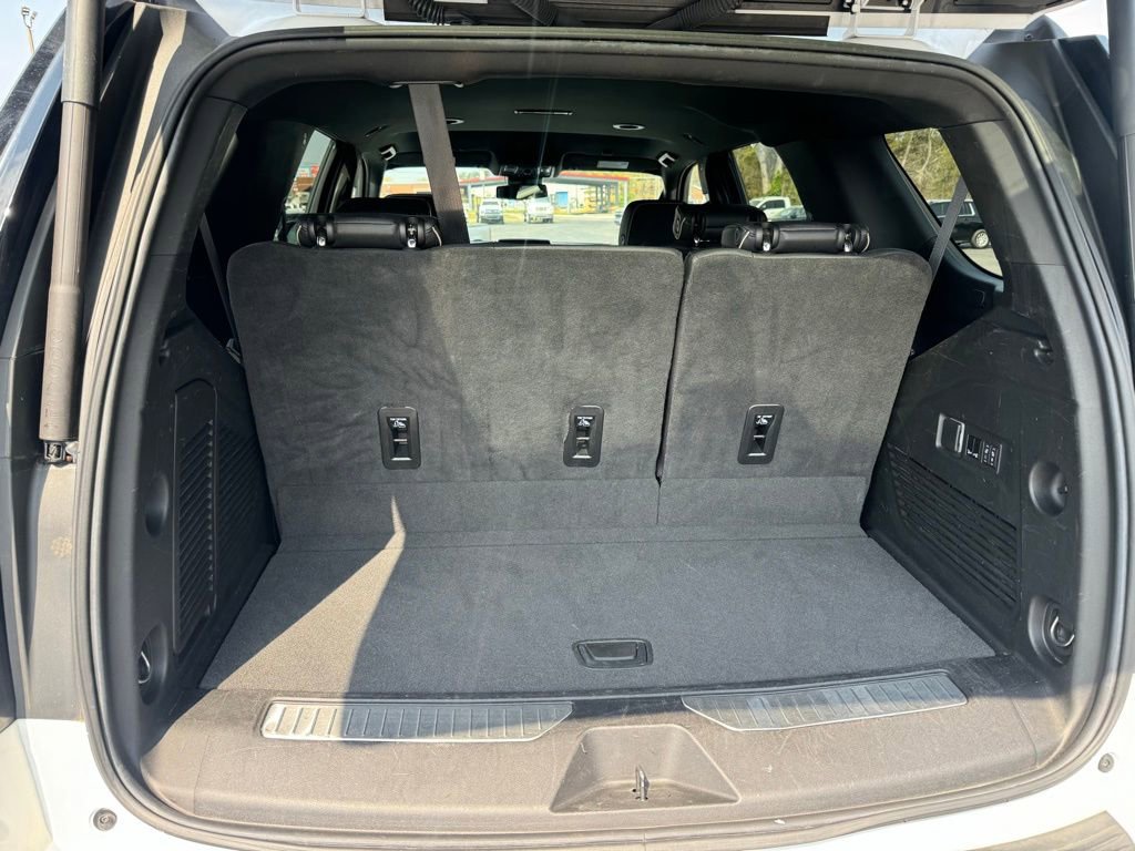 Certified 2024 Chevrolet Tahoe Premier RWD image 6