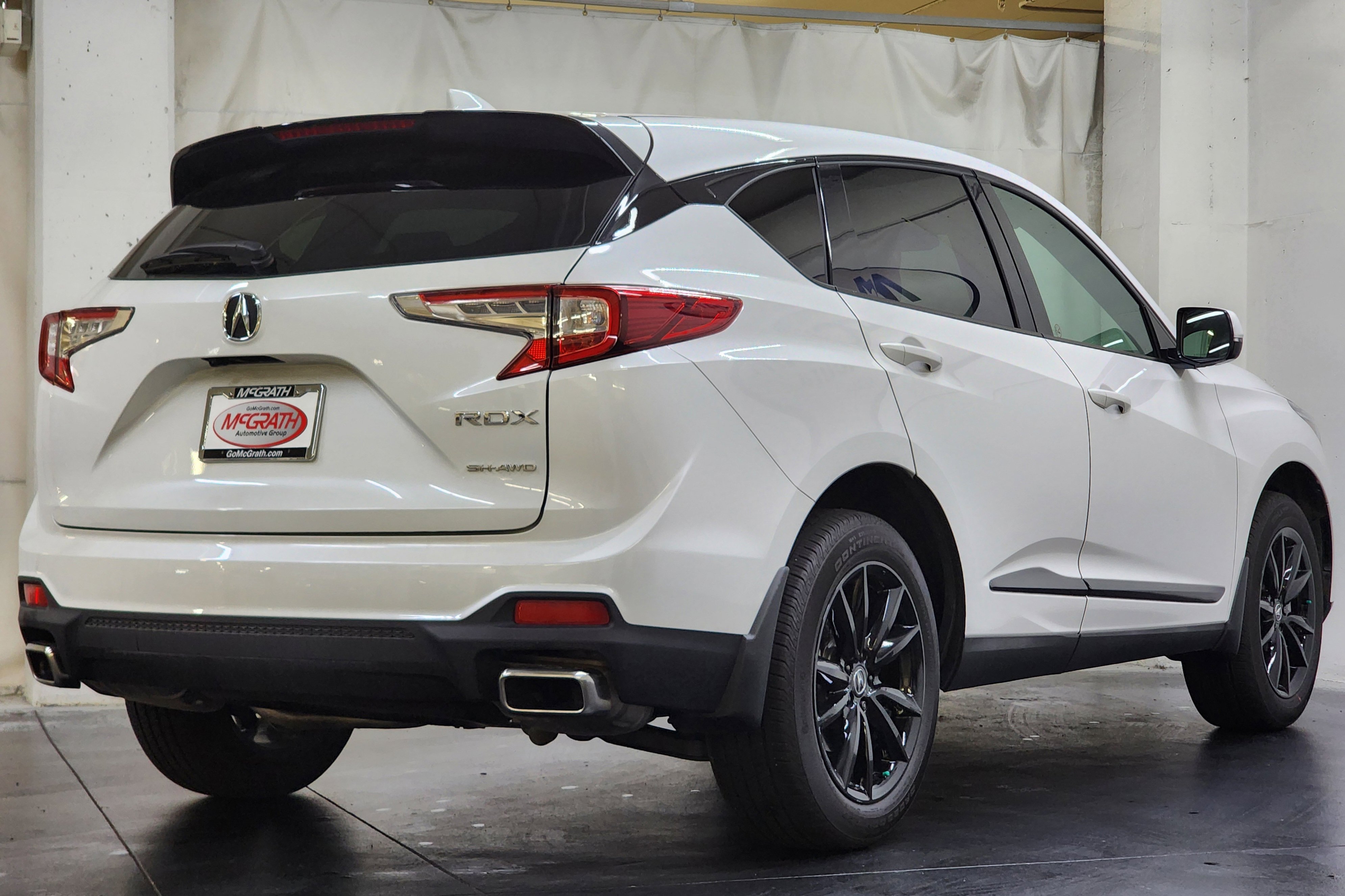 Certified 2025 Acura RDX SH-AWD image 5