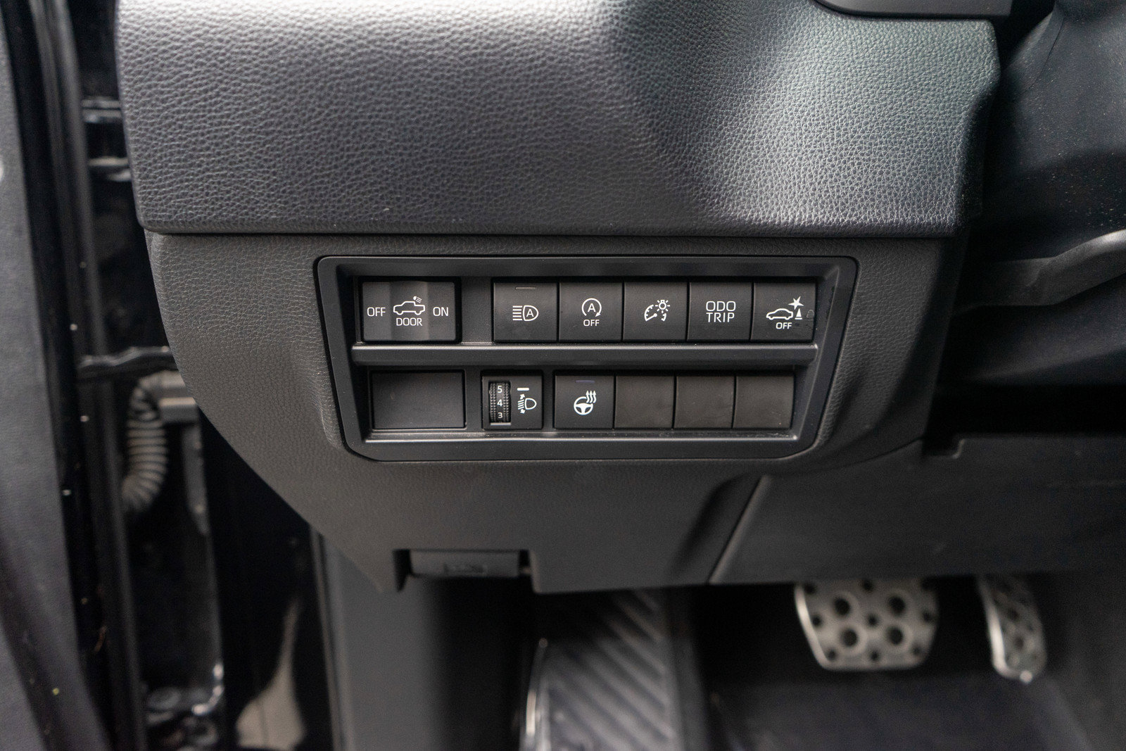 Used 2023 Toyota Tundra SR5 w/ TRD Sport Package AWD/4WD image 15