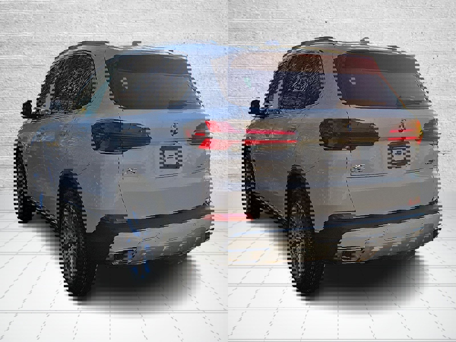 New 2026 BMW X5 xDrive40i w/ Climate Comfort Package image 3