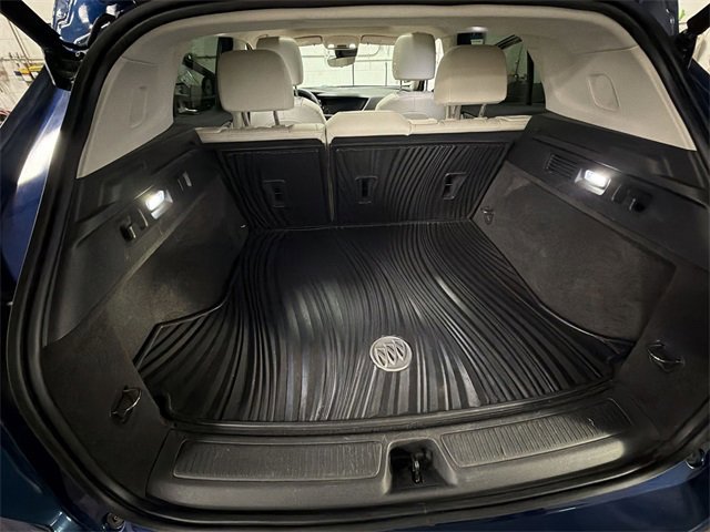 Used 2023 Buick Envision Avenir image 60