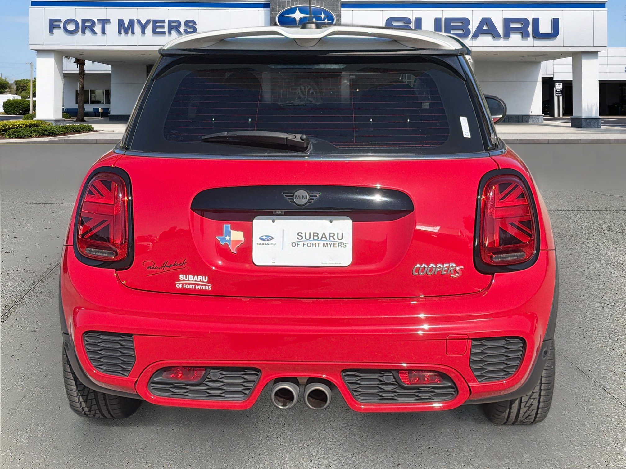 Used 2021 MINI Cooper S w/ 6.5" Touchscreen Package image 4