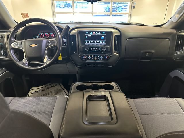 Used 2018 Chevrolet Silverado 1500 LT w/ All Star Edition AWD/4WD image 8
