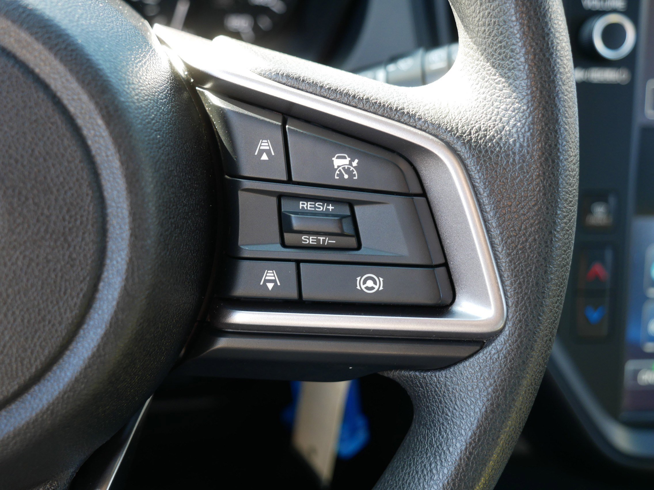 Used 2024 Subaru Impreza 2.0i AWD/4WD image 30