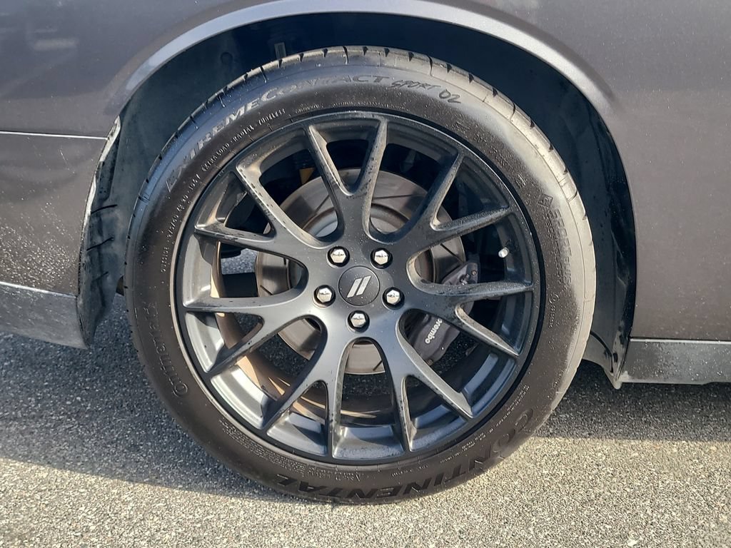 Used 2019 Dodge Challenger R/T w/ Plus Package RWD image 6