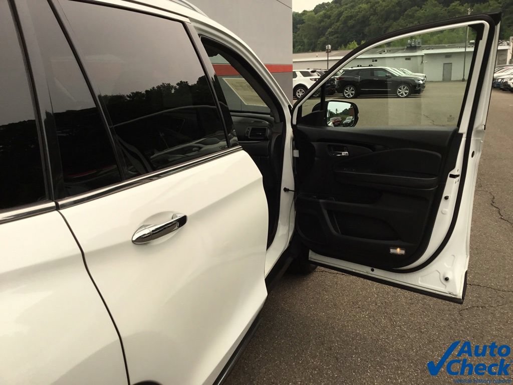 Used 2021 Honda Pilot Touring image 43