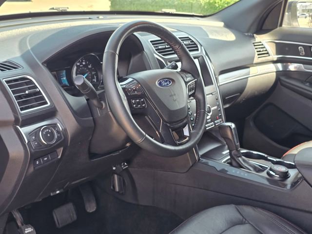 Used 2019 Ford Explorer Sport image 7