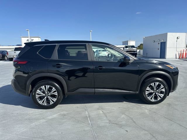 Used 2023 Nissan Rogue SV image 10