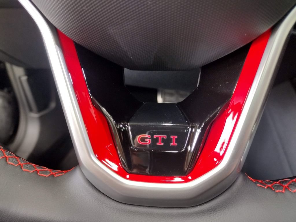 New 2026 Volkswagen GTI SE FWD image 30