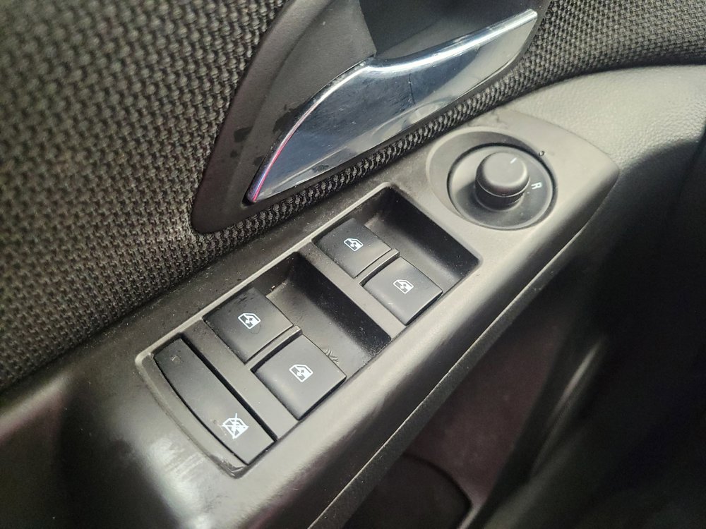 Used 2014 Chevrolet Cruze LT image 27