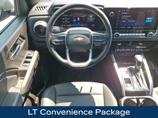 Used 2024 Chevrolet Colorado LT w/ LT Convenience Package III AWD/4WD image 3