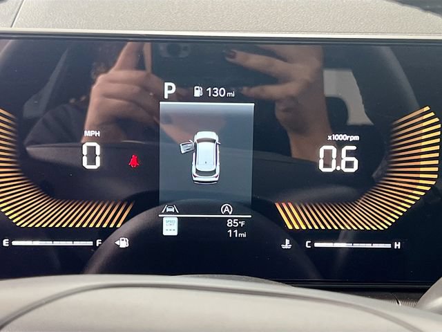 New 2026 Kia Sportage EX FWD image 12