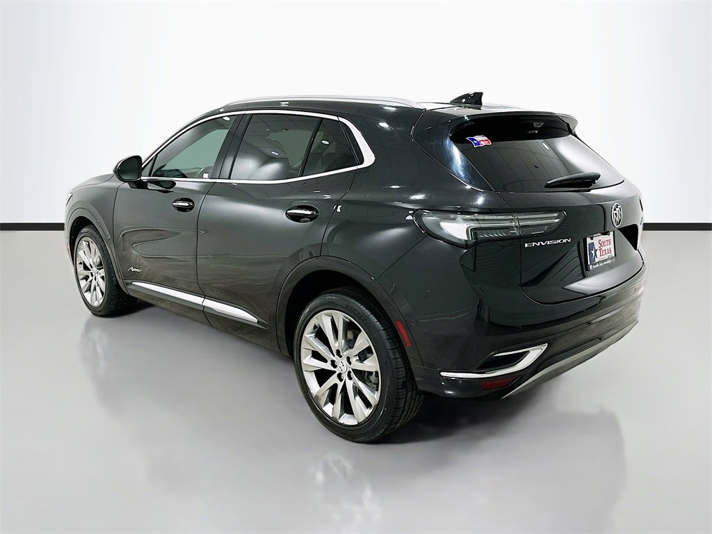 Used 2022 Buick Envision Avenir w/ Technology Package II image 5