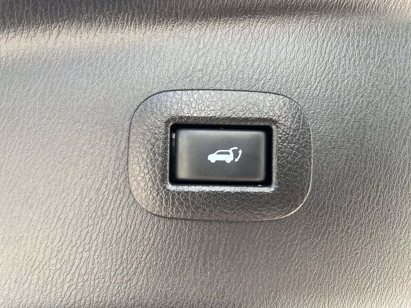 Used 2018 INFINITI QX80 4WD image 32