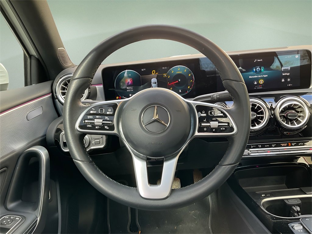 Used 2022 Mercedes-Benz A 220 4MATIC image 19