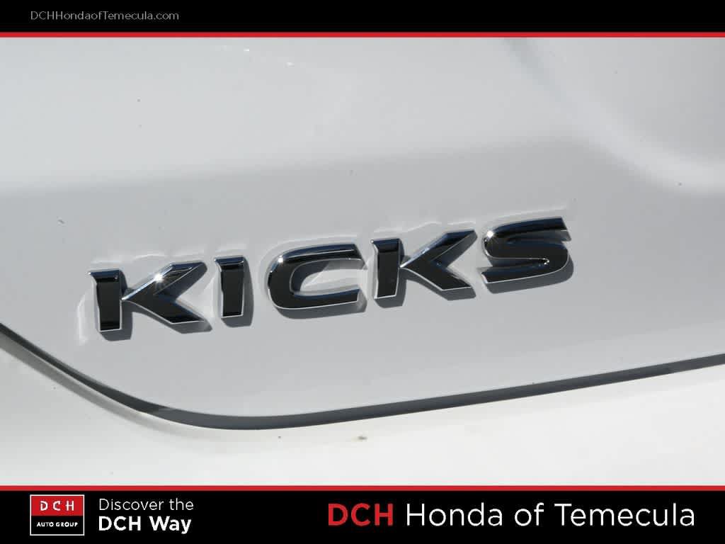Used 2024 Nissan Kicks S FWD image 7