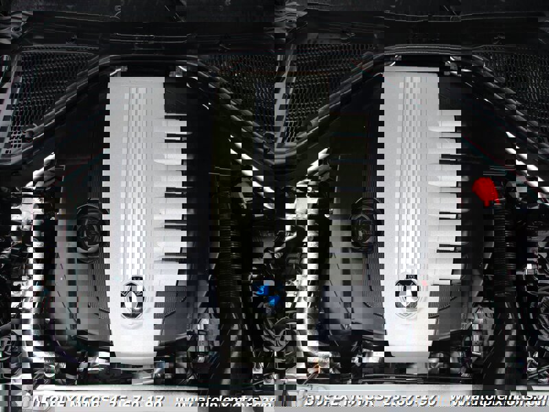 Used 2011 BMW X5 xDrive35d image 39