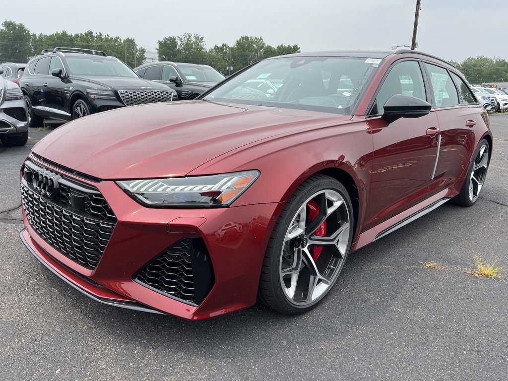 New 2025 Audi RS 6 performance image 1