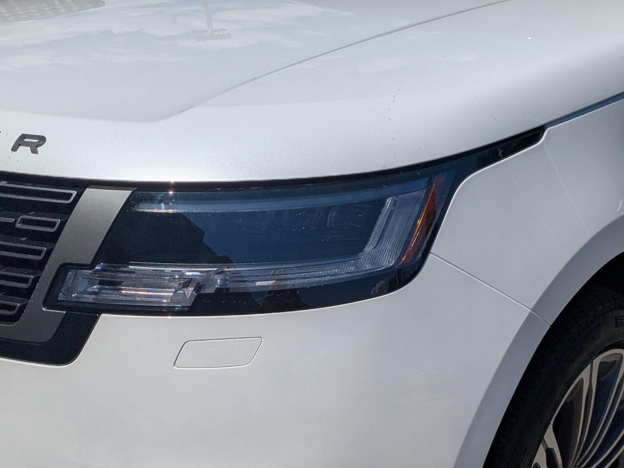 New 2026 Land Rover Range Rover SE AWD/4WD image 9