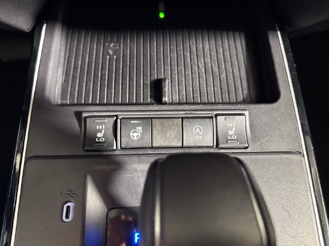 Certified 2026 Toyota Corolla Cross XLE AWD/4WD image 35