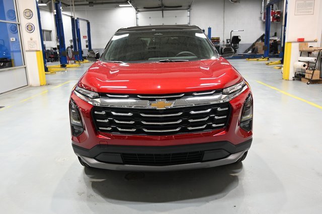New 2026 Chevrolet Equinox LT w/ Convenience Package II image 2