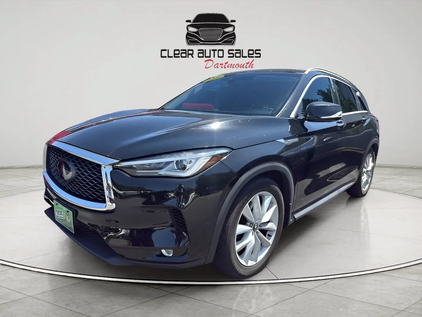 Used 2019 INFINITI QX50 Essential w/ Premium Heat Package AWD/4WD image 3