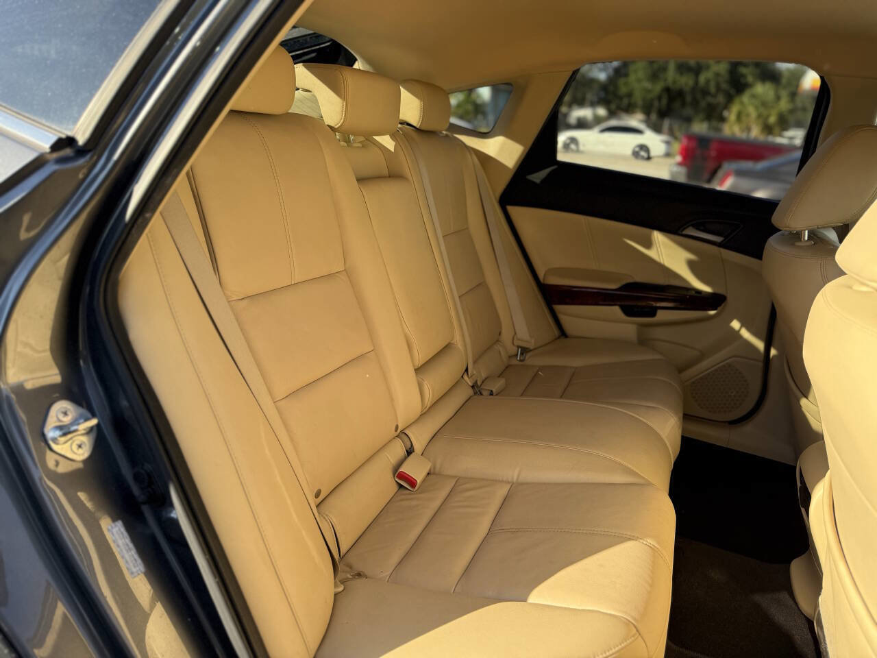 Used 2010 Honda Crosstour EX-L image 22