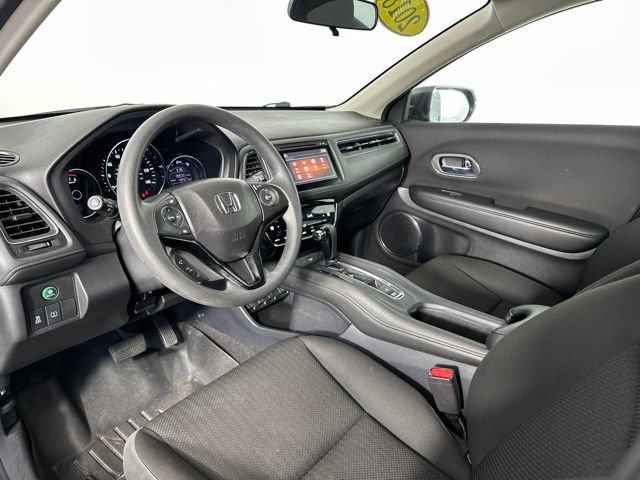 Used 2018 Honda HR-V EX image 12