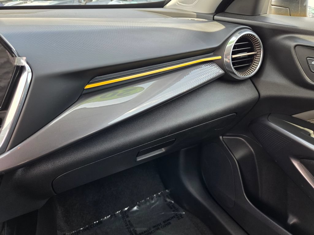 Used 2025 Chevrolet Trax ACTIV w/ Driver Confidence Package FWD image 27