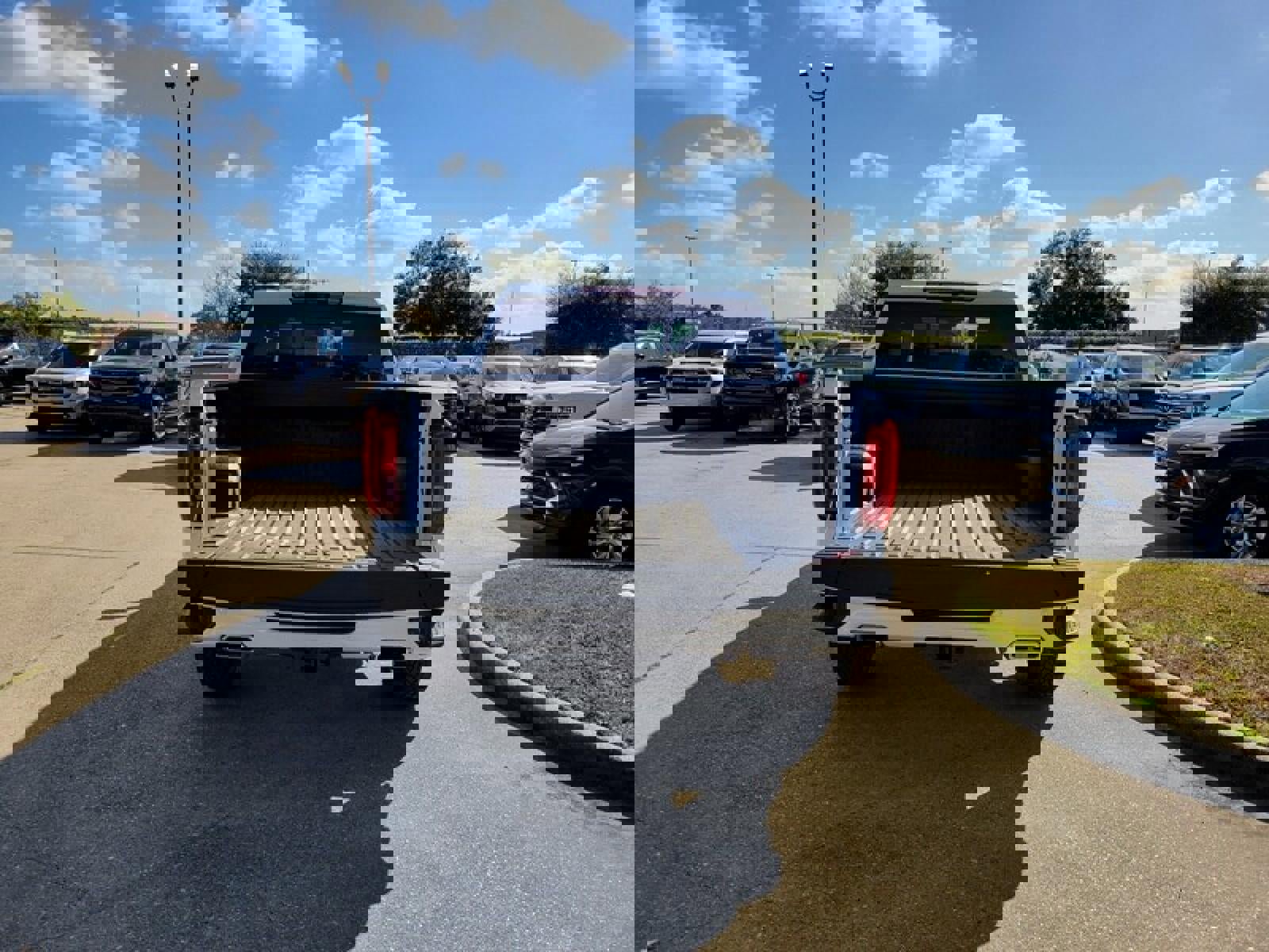 New 2026 GMC Sierra 1500 AT4 w/ AT4 Premium Package image 7