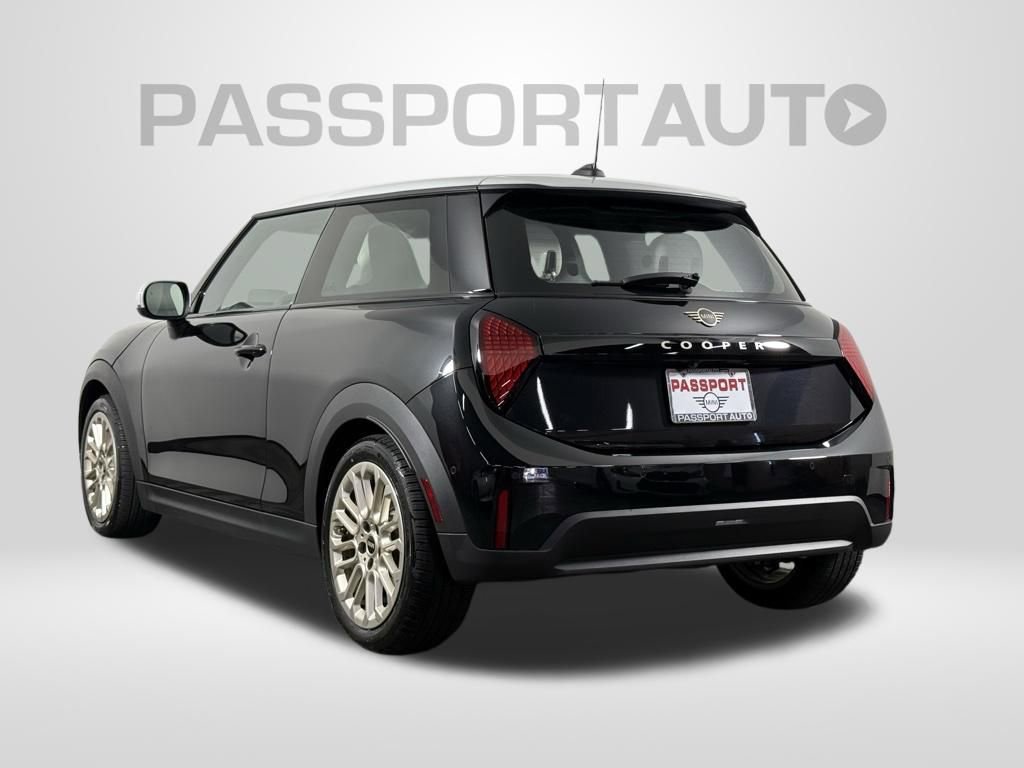 Certified 2025 MINI Cooper 2-Door Hardtop image 6