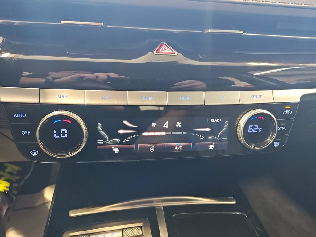 Used 2024 Genesis G80 2.5T AWD/4WD image 23