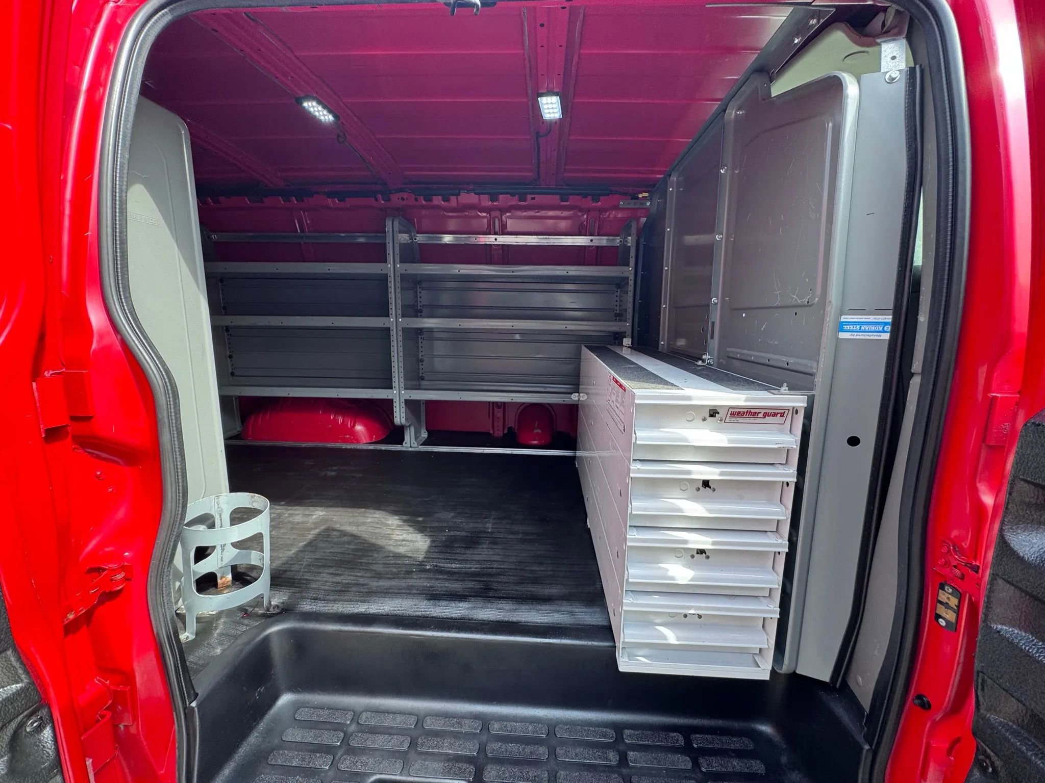 Used 2017 GMC Savana 3500 Regular Van 3D image 21