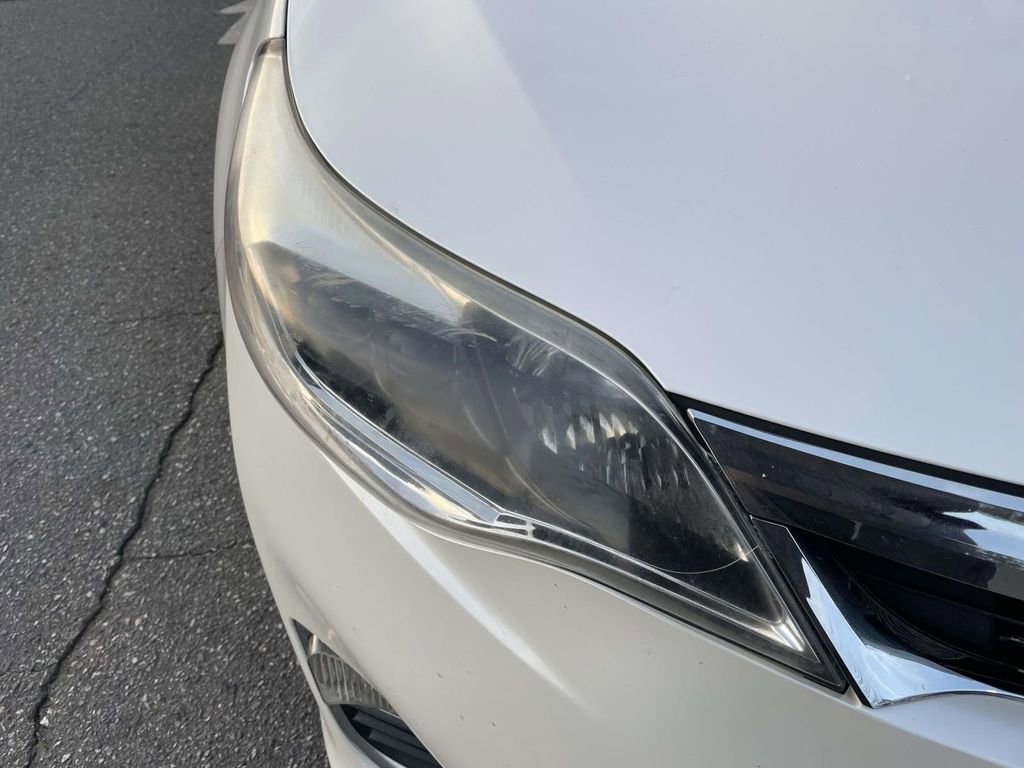 Used 2015 Toyota Avalon XLE Premium image 16