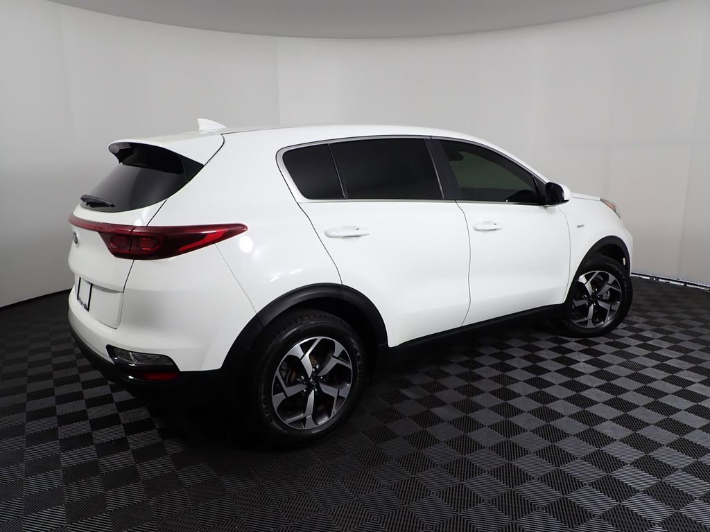 Used 2020 Kia Sportage LX image 17