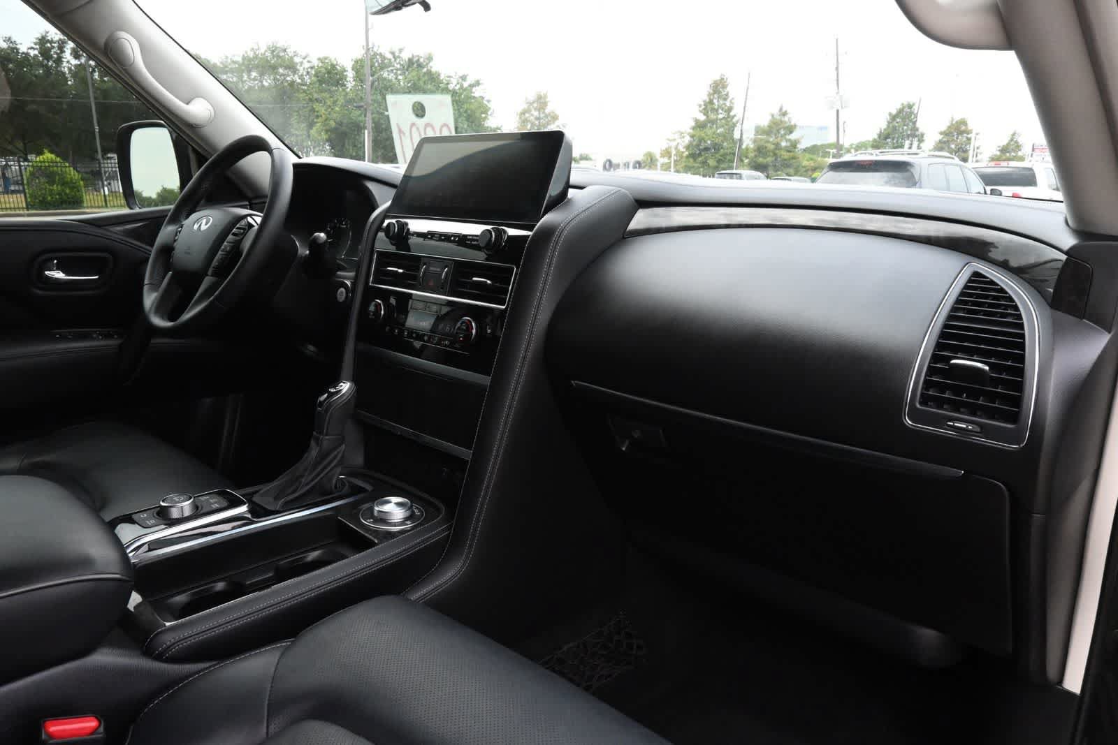 Used 2022 INFINITI QX80 Luxe w/ Cargo Package AWD/4WD image 22