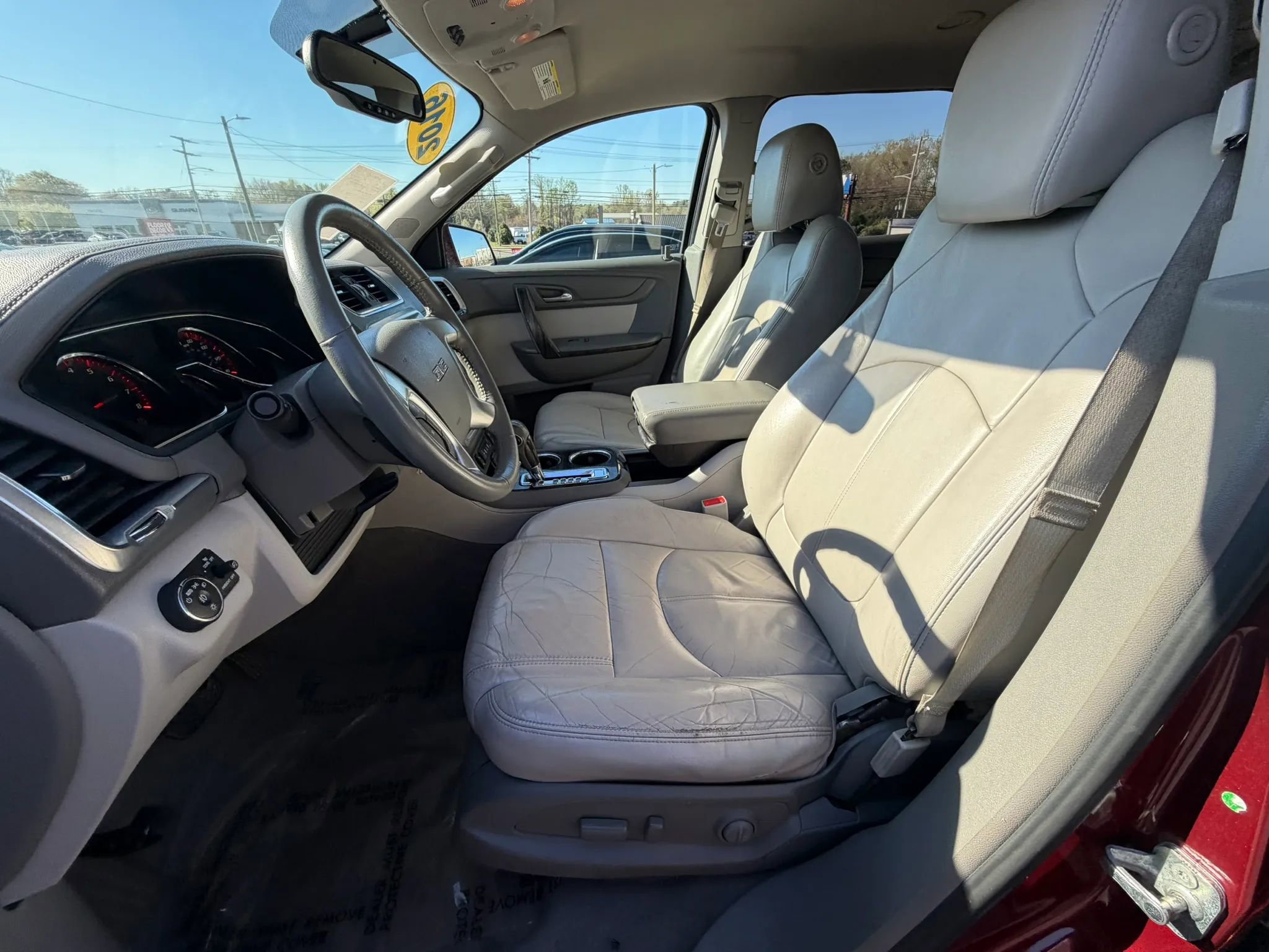 Used 2016 GMC Acadia SLT image 25