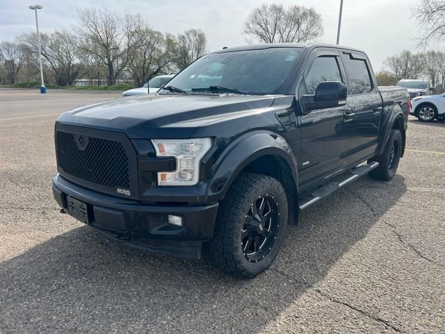 Used 2017 Ford F150 Lariat w/ Equipment Group 502A Luxury AWD/4WD image 4