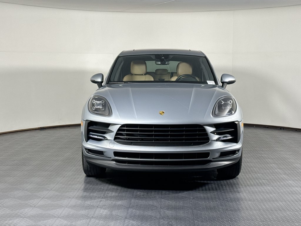 Certified 2021 Porsche Macan AWD/4WD image 10