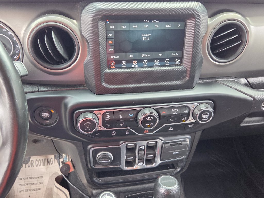 Used 2022 Jeep Gladiator Sport AWD/4WD image 16