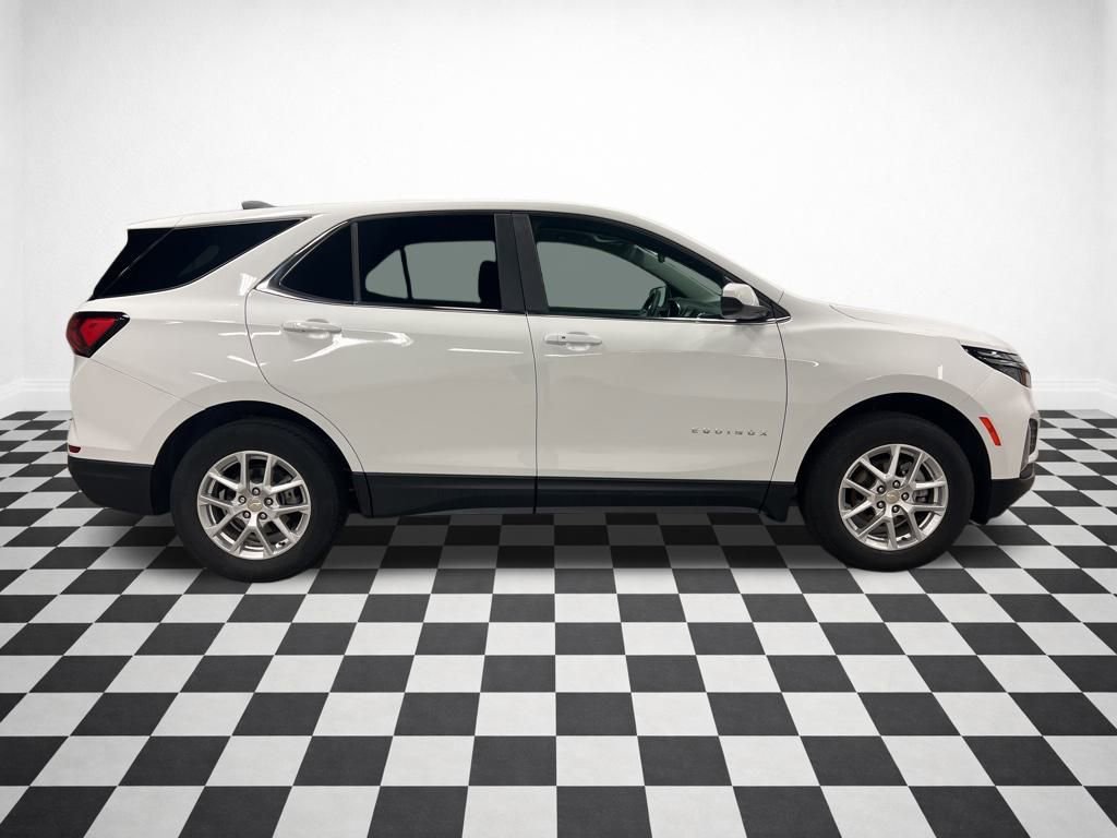 Certified 2023 Chevrolet Equinox LT image 2