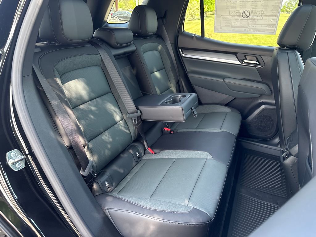 New 2026 GMC Terrain AT4 AWD/4WD image 40