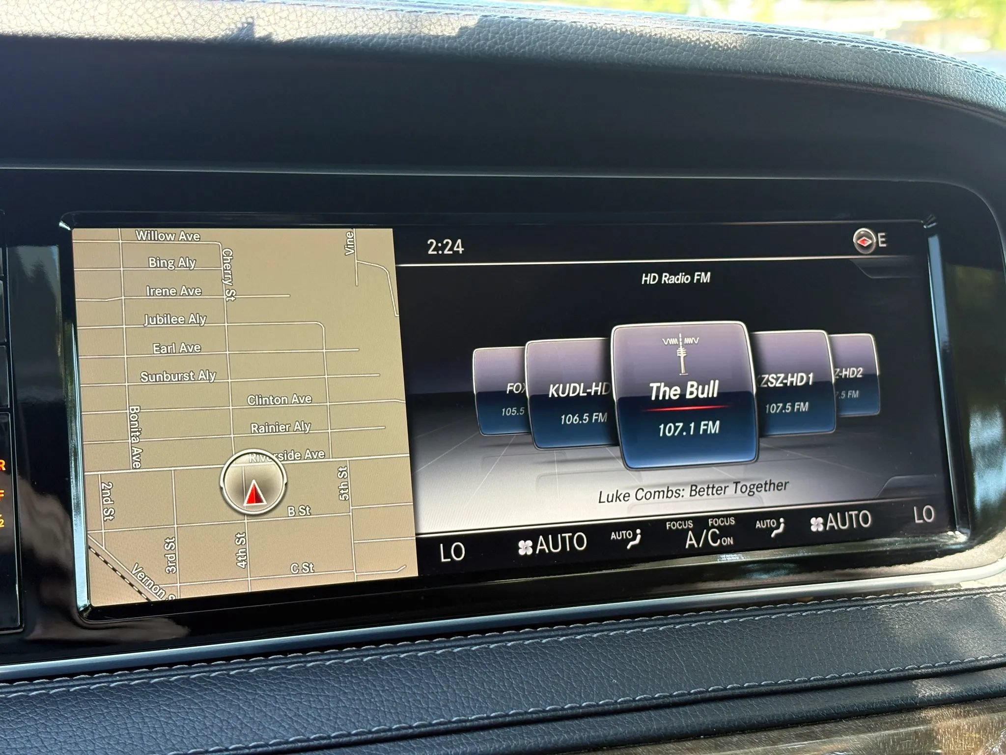 Used 2015 Mercedes-Benz S 550 4MATIC Sedan image 16