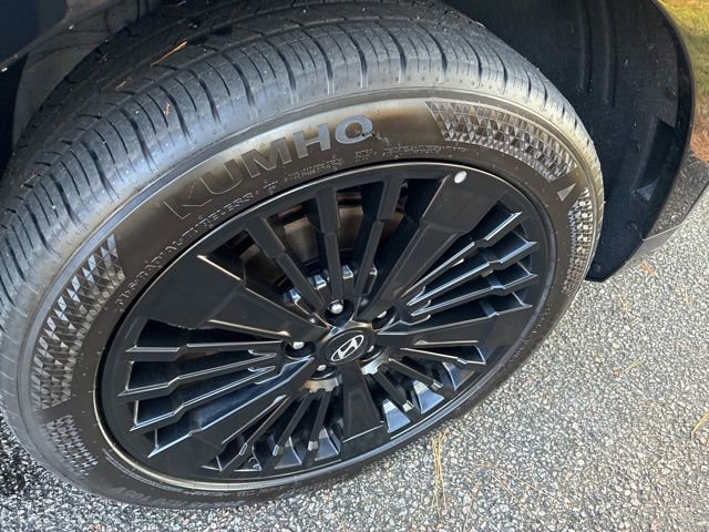 Used 2026 Hyundai Santa Fe Calligraphy w/ Tow & Go Package image 16